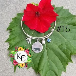 NWT Mama Bear Bracelet